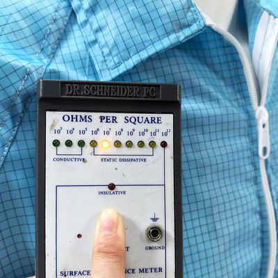 کت آزمایشگاهی ضد الکتریسیته ساکن آبی با پارچه مشبک 98% پلی استر 2% فیبر کربن